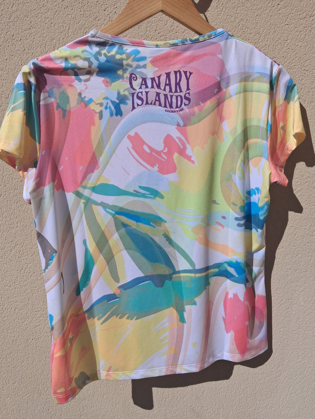 Camiseta Signature - Luna Forest (Corte Estándar)